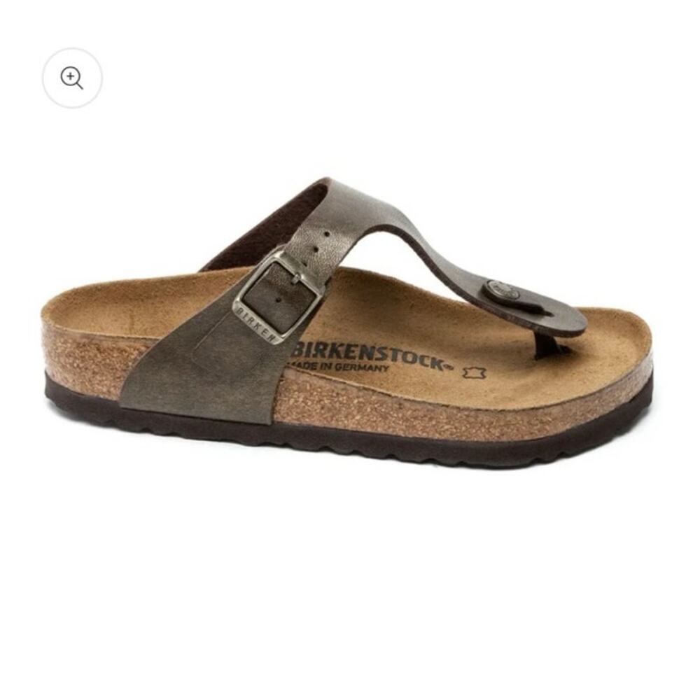 Birkenstock Gizeh Birko-Flor Sandals in gold size 38